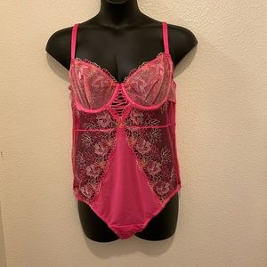 Torrid pink flower embroidered lingerie size 0